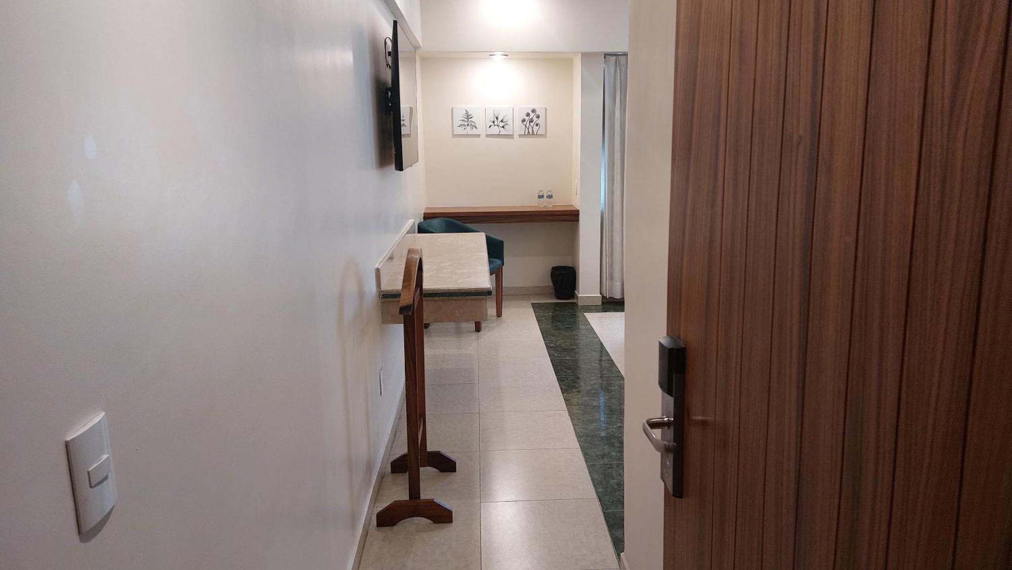 Hotel Real Del Sol - Zona Expo Industrial Guadalajara Ngoại thất bức ảnh