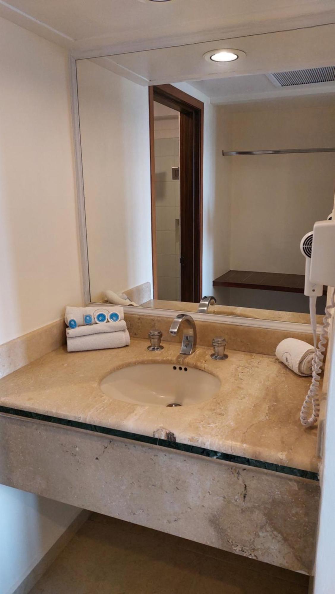 Hotel Real Del Sol - Zona Expo Industrial Guadalajara Ngoại thất bức ảnh